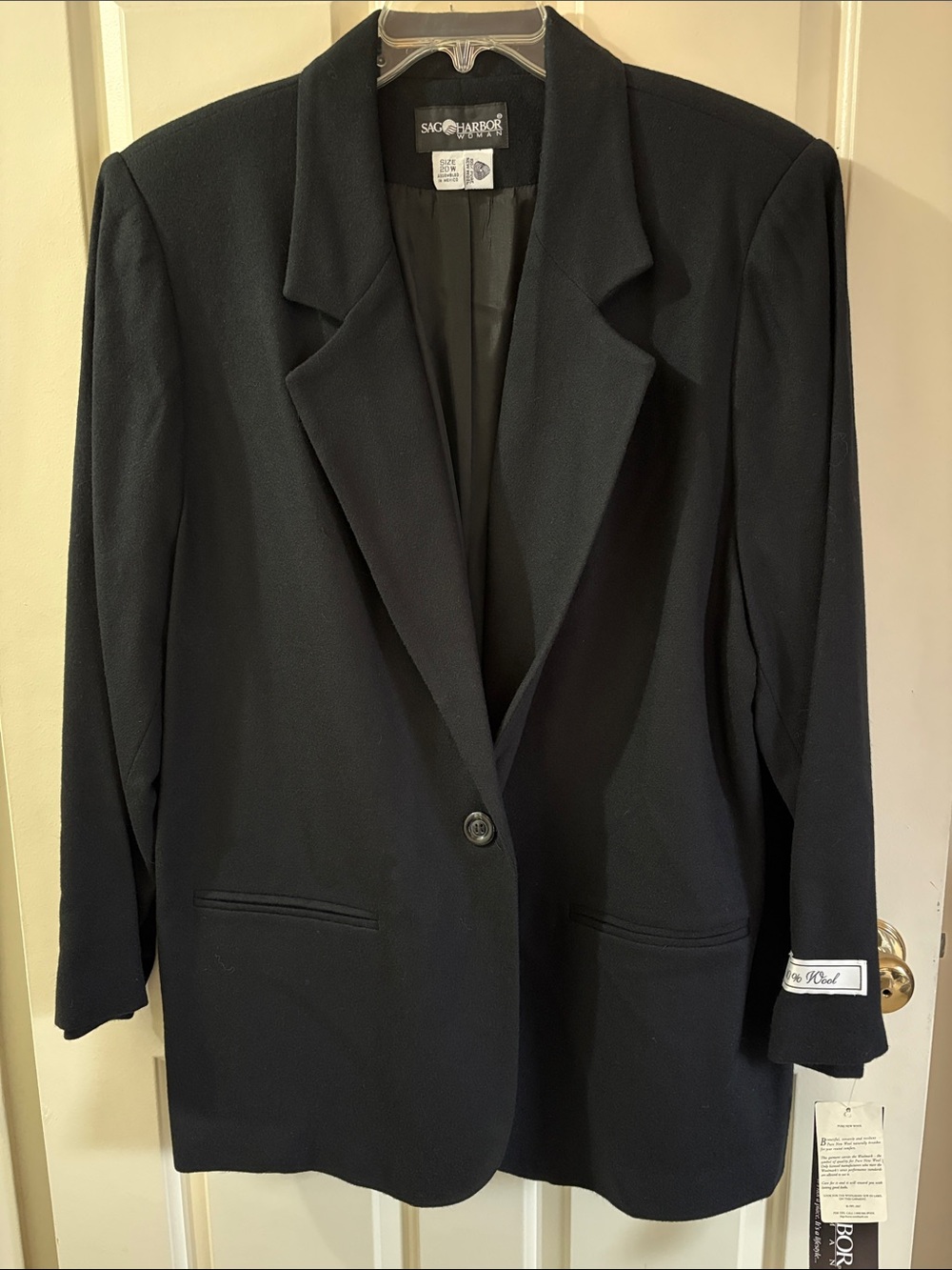 Vintage Sag Harbor Women's Black Single-Button Blazer 100% Wool - Lined